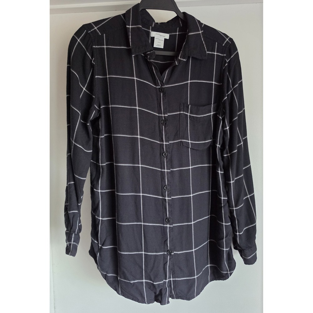 Daily Ritual Women S Plaid Collared Long Sleeve Shirt Black White Button-Up